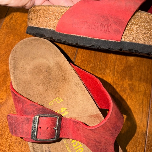 Birkenstock Red oiled leather gizeh size 41 - Picture 3 of 4